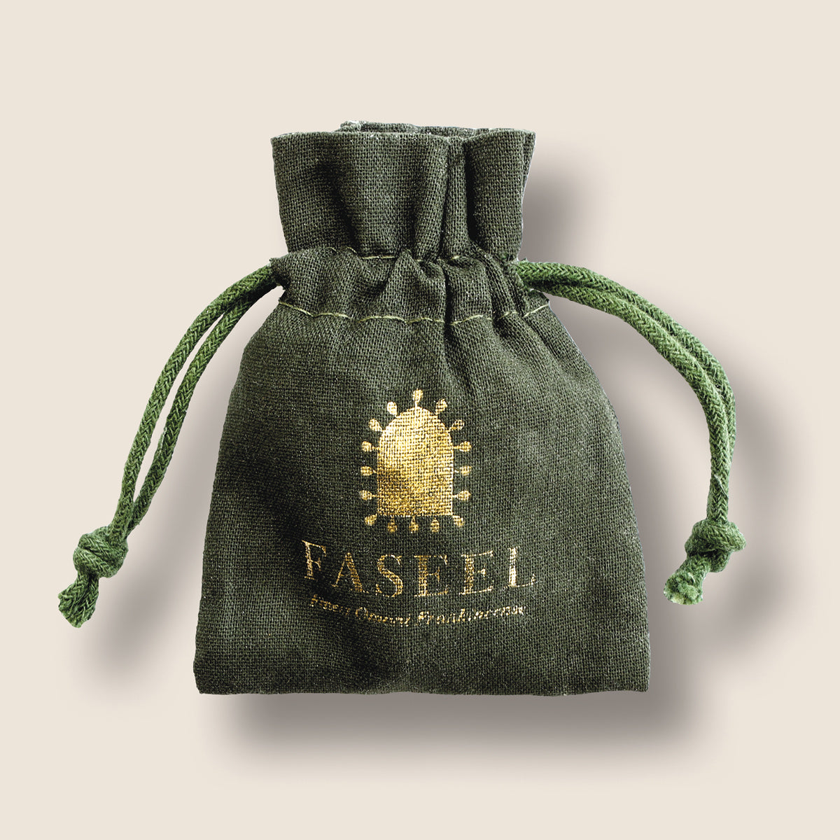Royal Green Hojari Frankincense Resin with Faseel Pouch – 30g